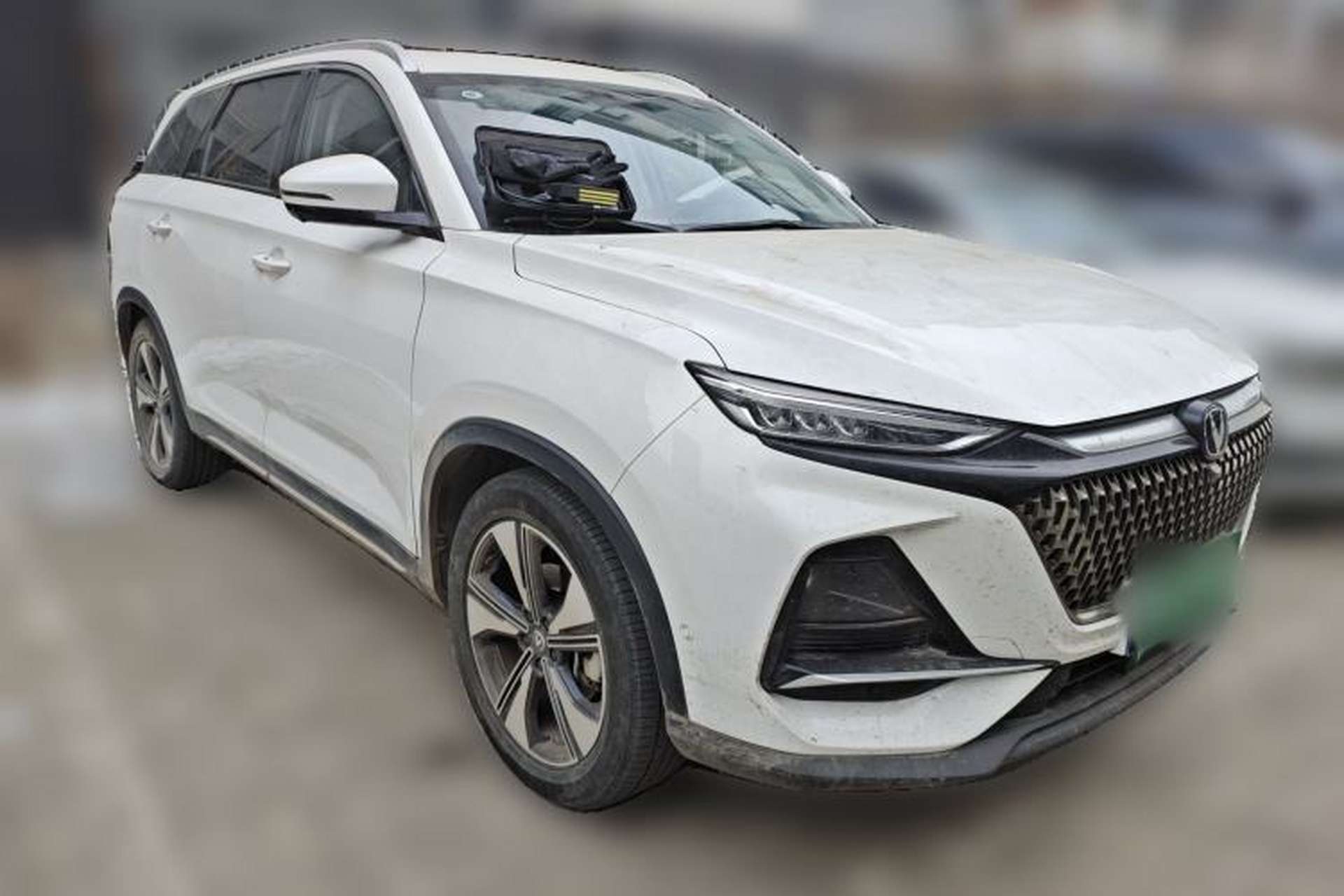 Used CHANGAN X7 PLUS 2024 1.5T Automatic Luxury 7-Seater Front Right 45 Deg