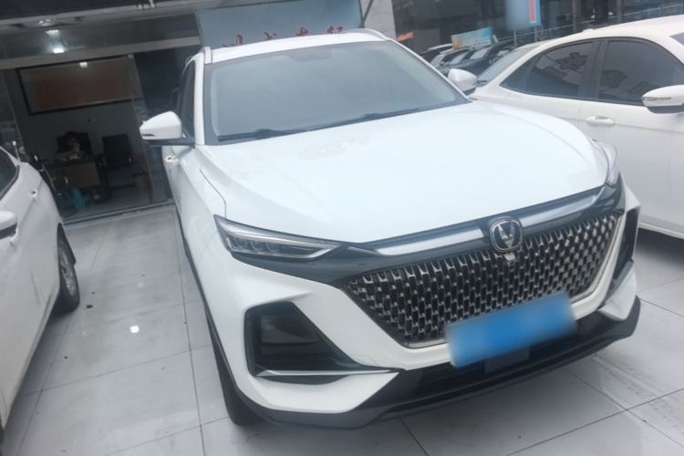 Used CHANGAN X7 PLUS 2024 1.5T Automatic Luxury Edition 5 Seats Front Right 45 Deg