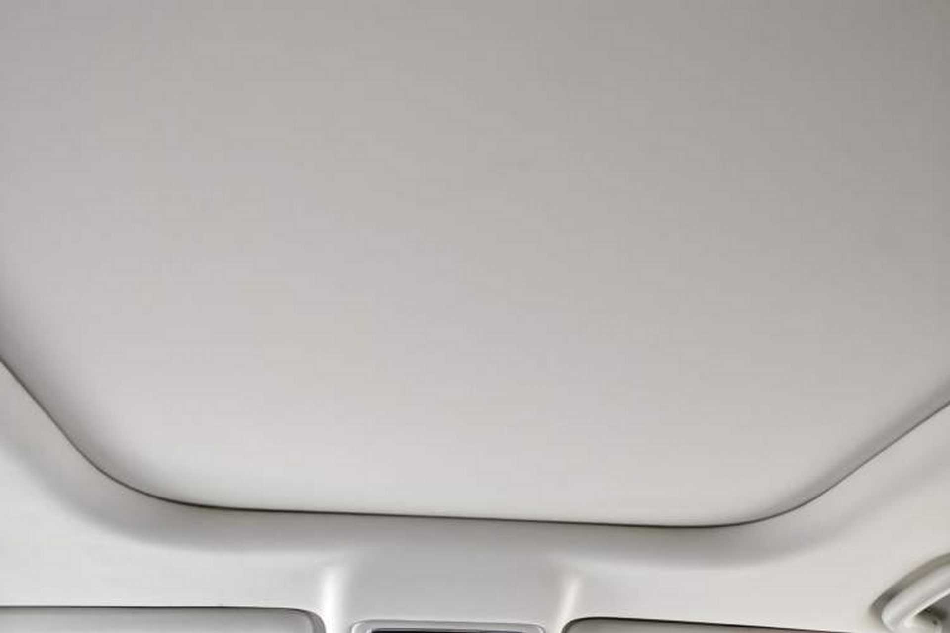 Used CHANGAN X7 PLUS 2024 1.5T Automatic Luxury 7-Seater Headliner