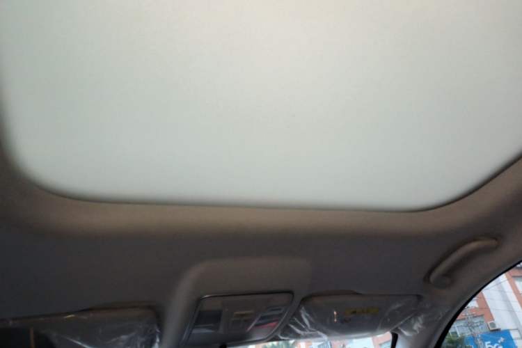 Used CHANGAN X7 PLUS 2024 1.5T Manual Luxury 7-Seater Headliner
