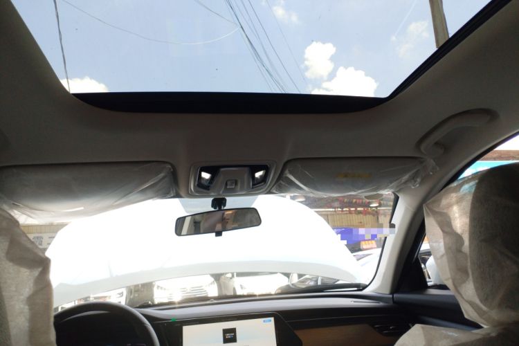 Used CHANGAN X7 PLUS 2024 1.5T Automatic Prestige 7-Seater Headliner