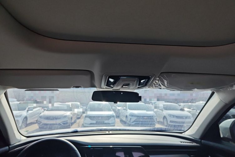 Used CHANGAN X7 PLUS 2024 1.5T Automatic Luxury 7-Seater Headliner