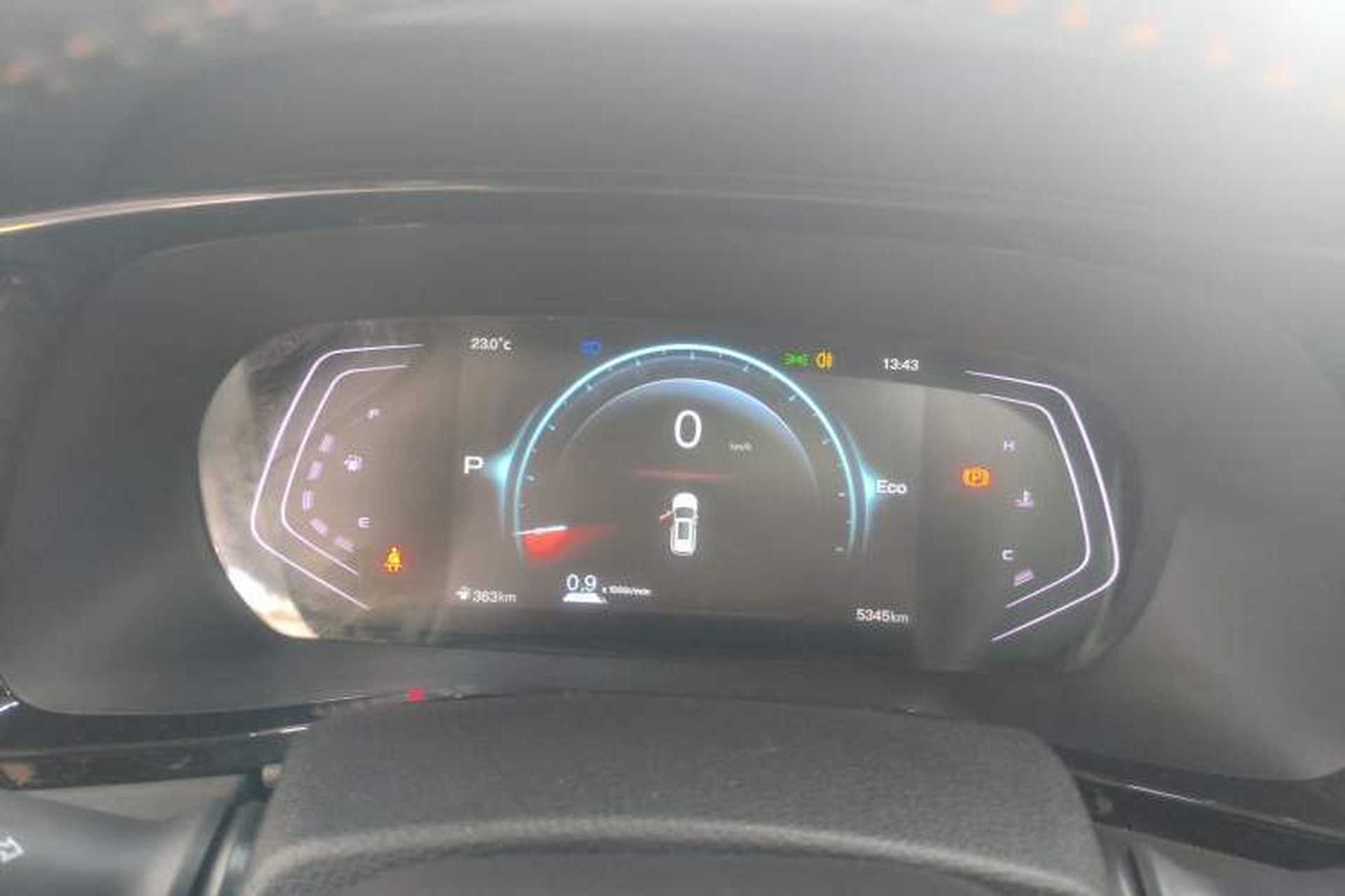 Used CHANGAN X7 PLUS 2024 1.5T Automatic Prestige 7-Seater Instrument Cluster