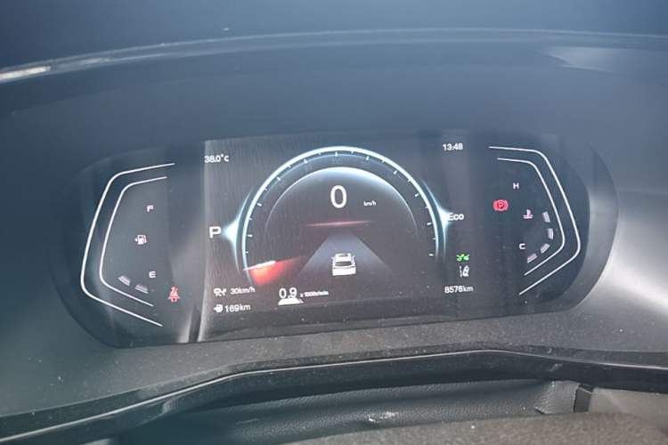 Used CHANGAN X7 PLUS 2024 1.5T Automatic Prestige 7-Seater Instrument Cluster