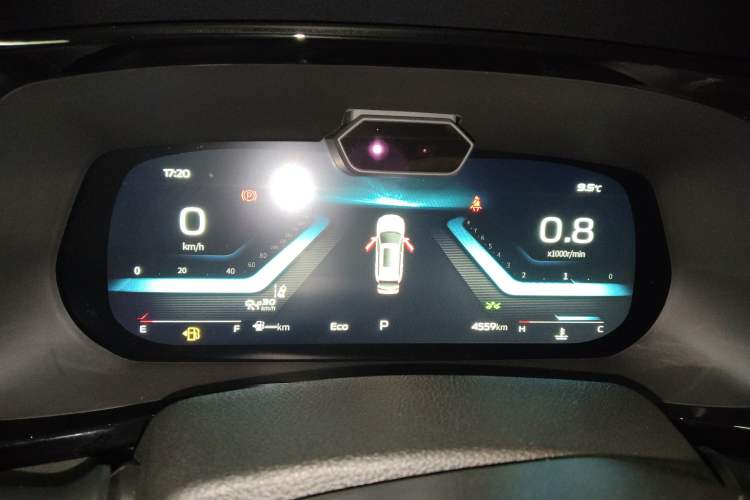 Used CHANGAN X7 PLUS 2024 1.5T Automatic Luxury 7-Seater Instrument Cluster
