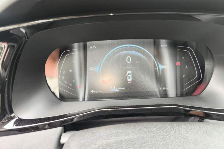 Used CHANGAN X7 PLUS 2024 1.5T Automatic Prestige 7-Seater Instrument Cluster