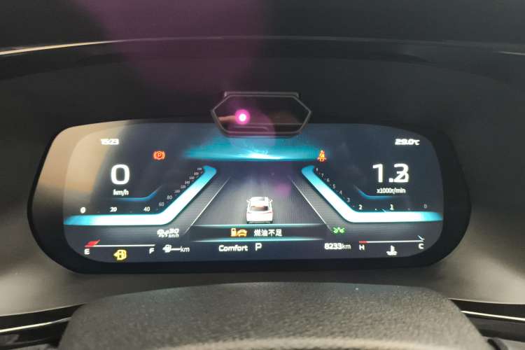 Used CHANGAN X7 PLUS 2024 1.5T Automatic Luxury 7-Seater Instrument Cluster