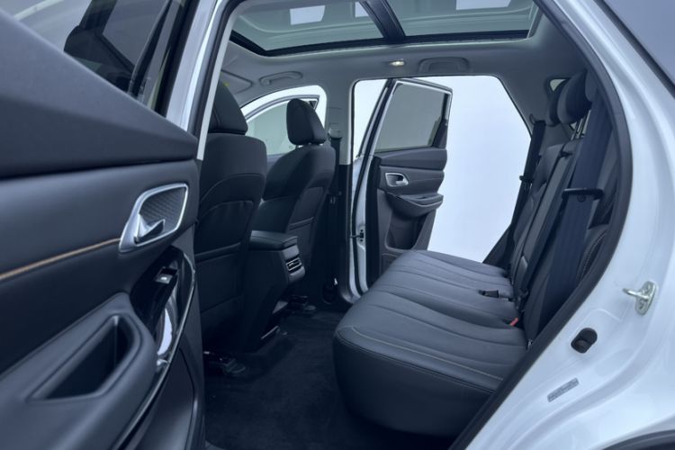 Used CHANGAN X7 PLUS 2024 1.5T Automatic Smart Enjoyment 5-Seater Interior 15