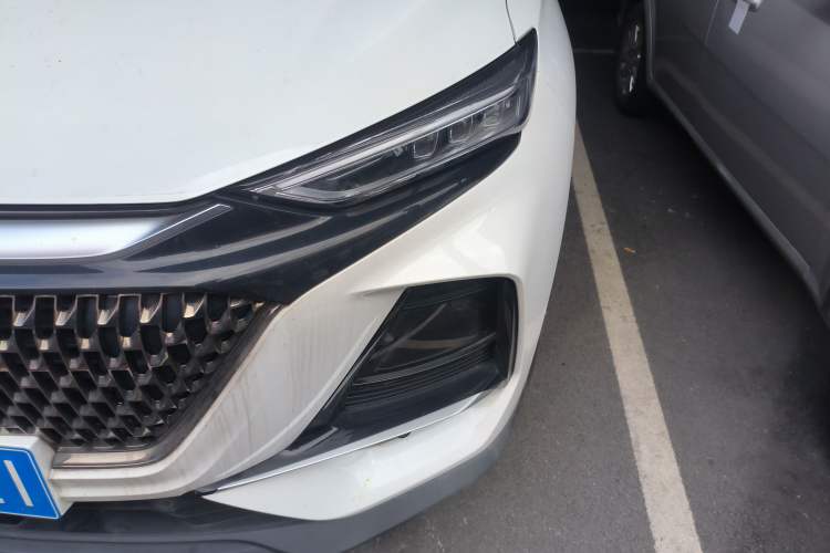 Used CHANGAN X7 PLUS 2024 1.5T Automatic Luxury 7-Seater Left Front Headlight