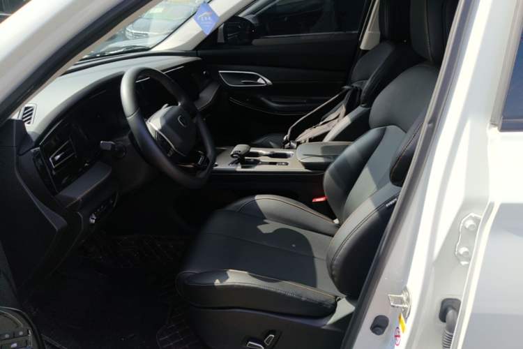Used CHANGAN X7 PLUS 2024 1.5T Automatic Prestige 7-Seater Left Front Seat