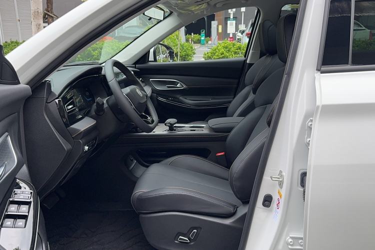 Used CHANGAN X7 PLUS 2024 1.5T Automatic Luxury 7-Seater Left Front Seat