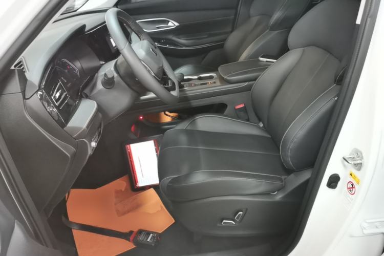 Used CHANGAN X7 PLUS 2024 1.5T Automatic Prestige 7-Seater Left Front Seat