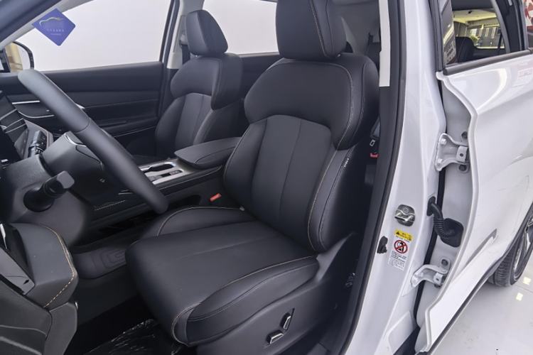 Used CHANGAN X7 PLUS 2024 1.5T Automatic Luxury 7-Seater Left Front Seat