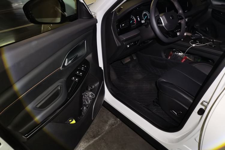 Used CHANGAN X7 PLUS 2024 1.5T Automatic Smart Enjoyment 5-Seater Left Front Seat