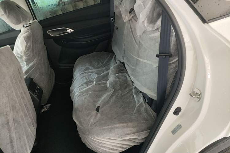 Used CHANGAN X7 PLUS 2024 1.5T Automatic Smart Enjoyment 5-Seater Left Rear Seat