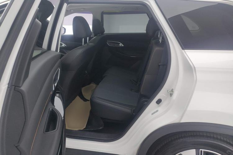 Used CHANGAN X7 PLUS 2024 1.5T Automatic Luxury 7-Seater Left Rear Seat