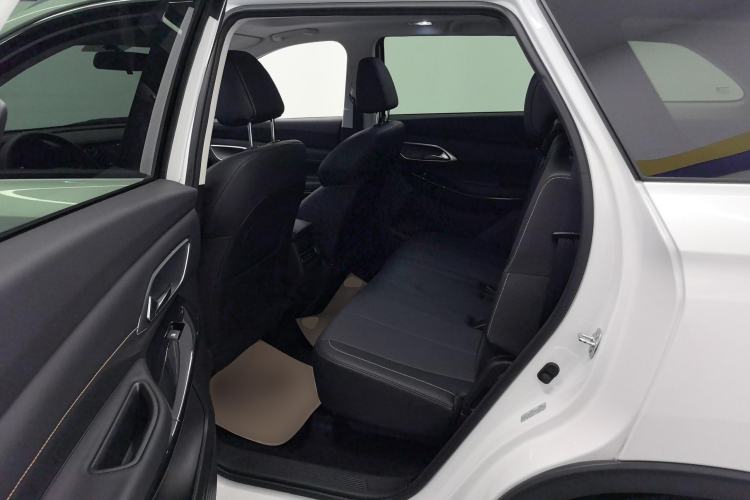 Used CHANGAN X7 PLUS 2024 1.5T Automatic Luxury 7-Seater Left Rear Seat