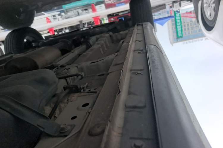 Used CHANGAN X7 PLUS 2024 1.5T Automatic Luxury Edition 5 Seats Left Side Sill