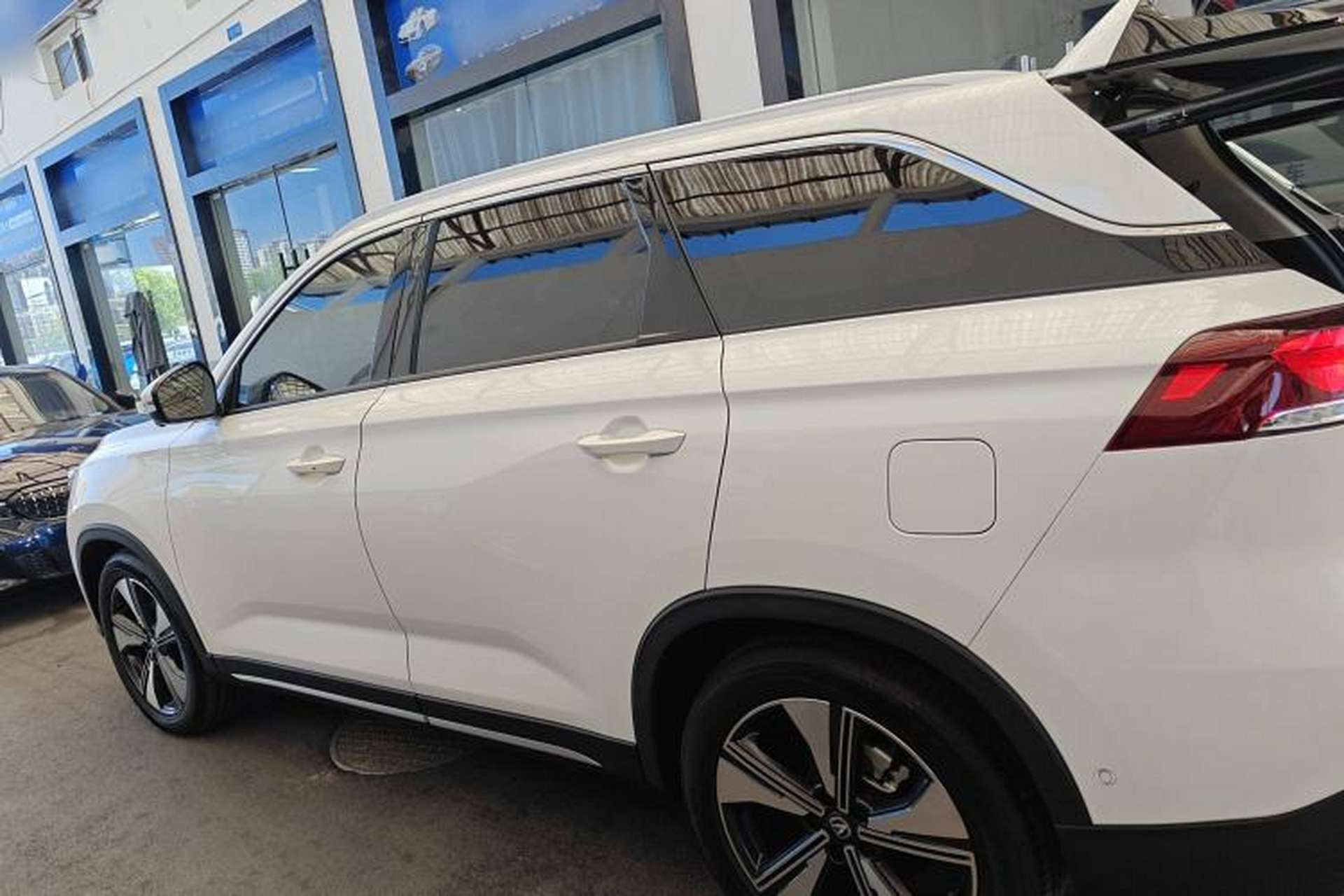 Used CHANGAN X7 PLUS 2024 1.5T Automatic Luxury 7-Seater Left Side