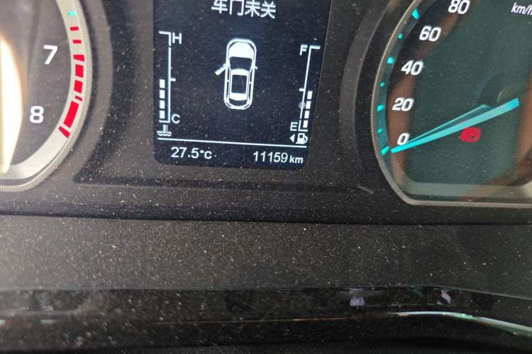 Used CHANGAN X7 PLUS 2024 1.5T Automatic Smart Enjoyment 5-Seater Odometer Close Up