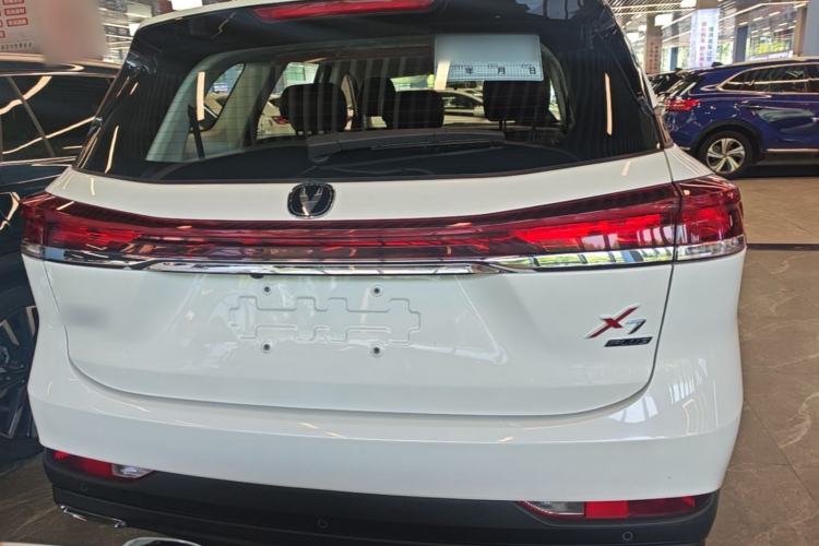 Used CHANGAN X7 PLUS 2024 1.5T Automatic Prestige 7-Seater Rear