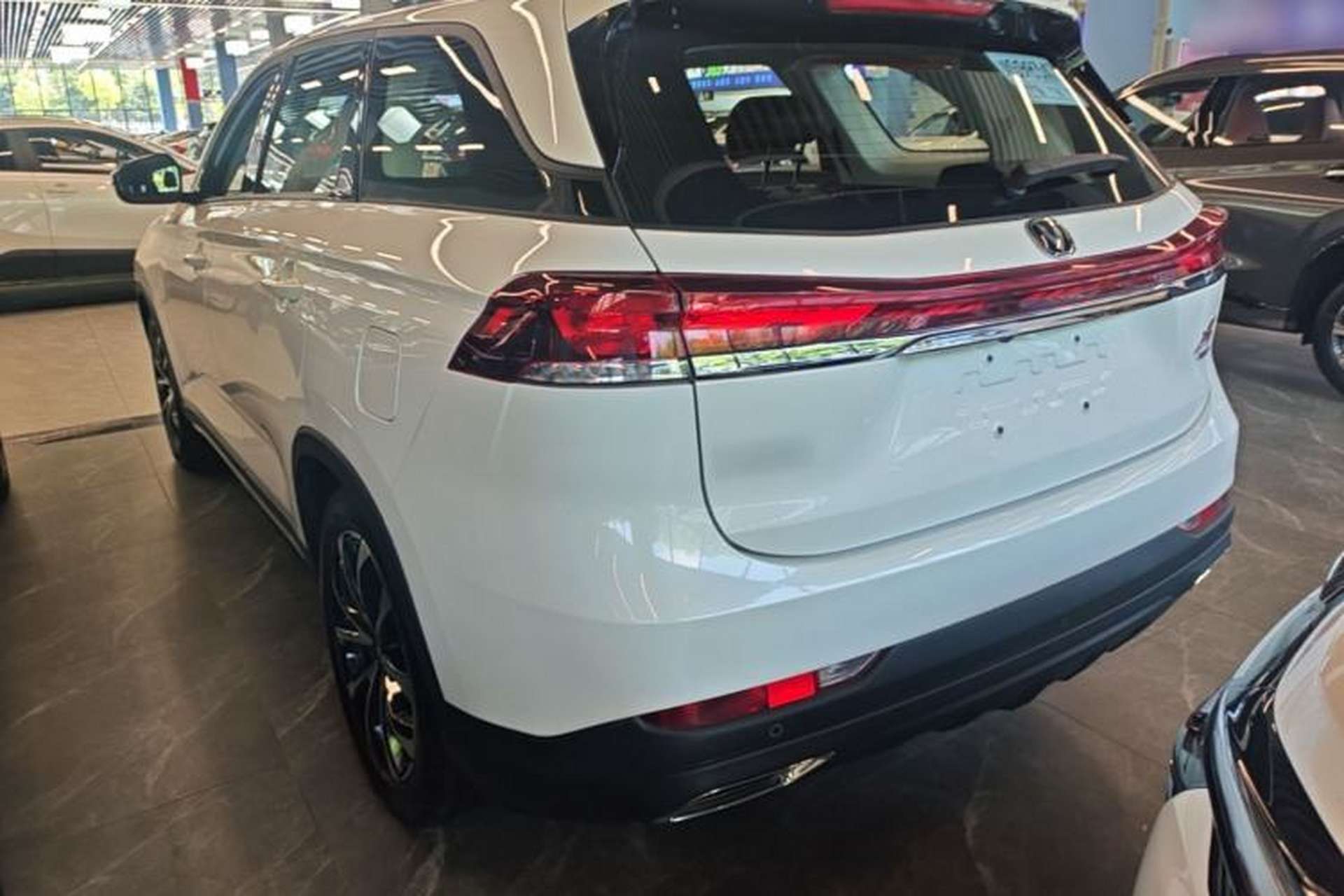 Used CHANGAN X7 PLUS 2024 1.5T Automatic Prestige 7-Seater Rear Left 45 Deg