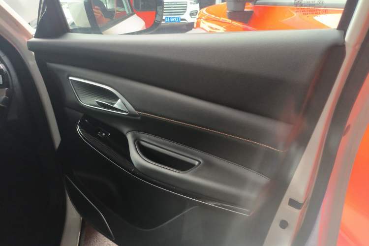 Used CHANGAN X7 PLUS 2024 1.5T Automatic Luxury 7-Seater Right Front Door Interior