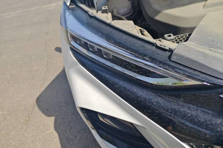 Used CHANGAN X7 PLUS 2024 1.5T Automatic Smart Enjoyment 5-Seater Right Front Headlight