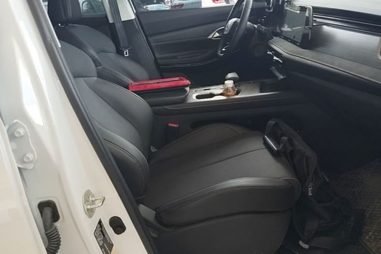 Used CHANGAN X7 PLUS 2024 1.5T Automatic Prestige 7-Seater Right Front Seat