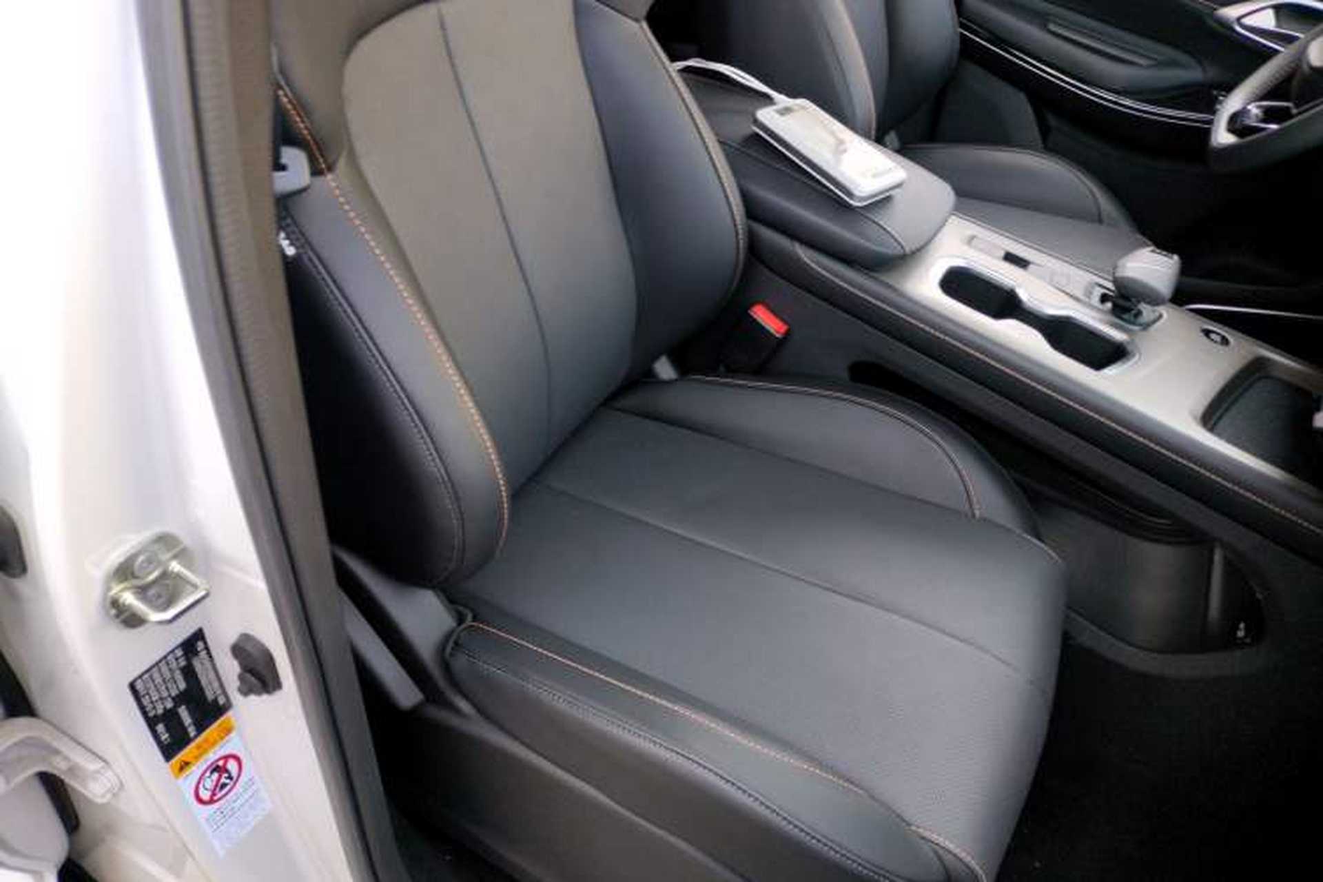 Used CHANGAN X7 PLUS 2024 1.5T Automatic Luxury 7-Seater Right Front Seat