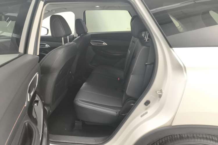 Used CHANGAN X7 PLUS 2024 1.5T Automatic Luxury 7-Seater Right Rear Seat
