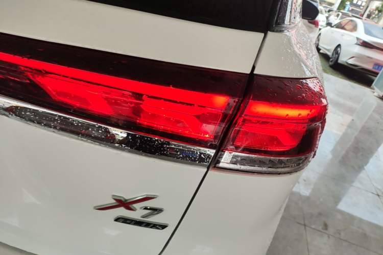 Used CHANGAN X7 PLUS 2024 1.5T Automatic Smart Enjoyment 5-Seater Right Rear Taillight