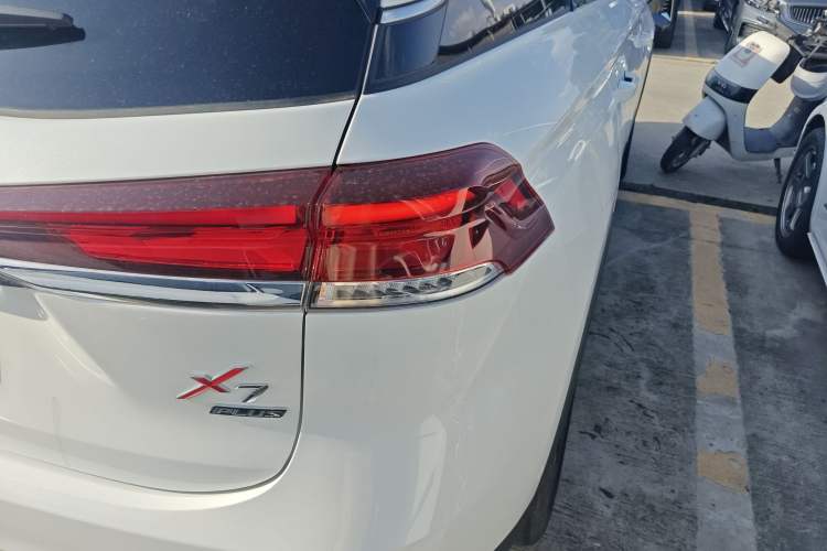 Used CHANGAN X7 PLUS 2024 1.5T Automatic Luxury 7-Seater Right Rear Taillight