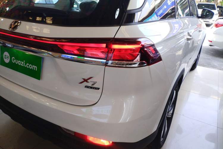 Used CHANGAN X7 PLUS 2024 1.5T Automatic Prestige 7-Seater Right Rear Taillight