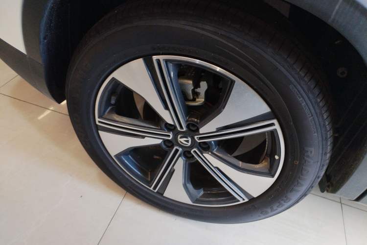 Used CHANGAN X7 PLUS 2024 1.5T Automatic Prestige 7-Seater Right Rear Wheel Hub