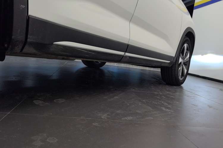 Used CHANGAN X7 PLUS 2024 1.5T Automatic Luxury 7-Seater Right Side Sill