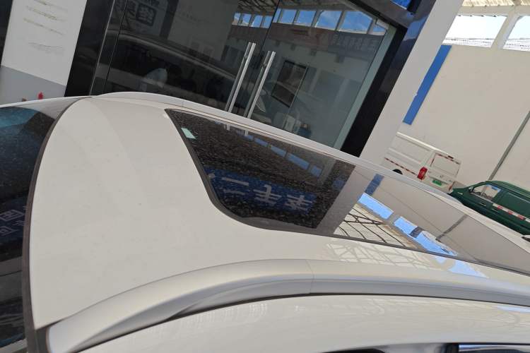 Used CHANGAN X7 PLUS 2024 1.5T Automatic Luxury 7-Seater Roof