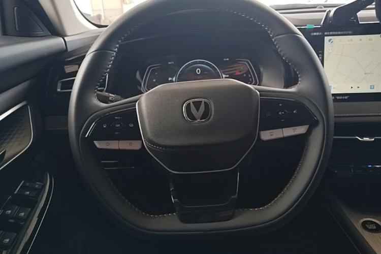 Used CHANGAN X7 PLUS 2024 1.5T Automatic Prestige 7-Seater Steering Wheel