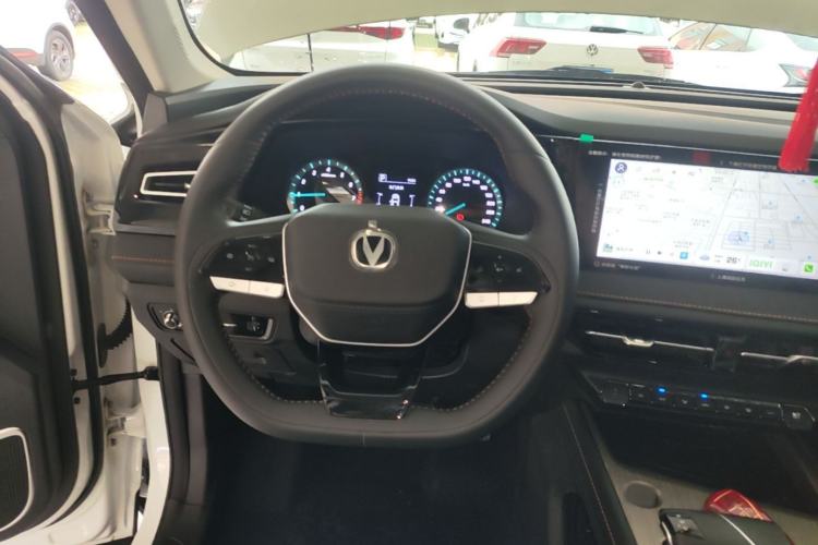 Used CHANGAN X7 PLUS 2024 1.5T Automatic Smart Enjoyment 5-Seater Steering Wheel