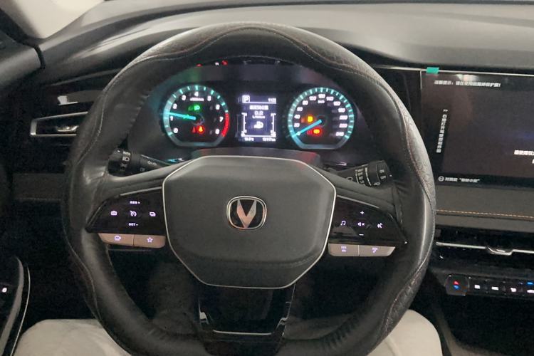 Used CHANGAN X7 PLUS 2024 1.5T Automatic Smart Enjoyment 5-Seater Steering Wheel