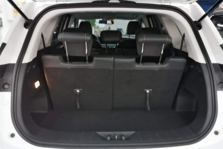 Used CHANGAN X7 PLUS 2024 1.5T Automatic Prestige 7-Seater Trunk