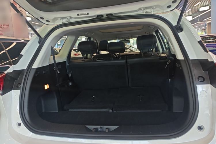 Used CHANGAN X7 PLUS 2024 1.5T Automatic Prestige 7-Seater Trunk