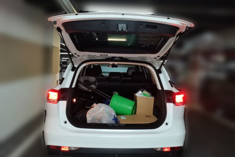 Used CHANGAN X7 PLUS 2024 1.5T Automatic Smart Enjoyment 5-Seater Trunk