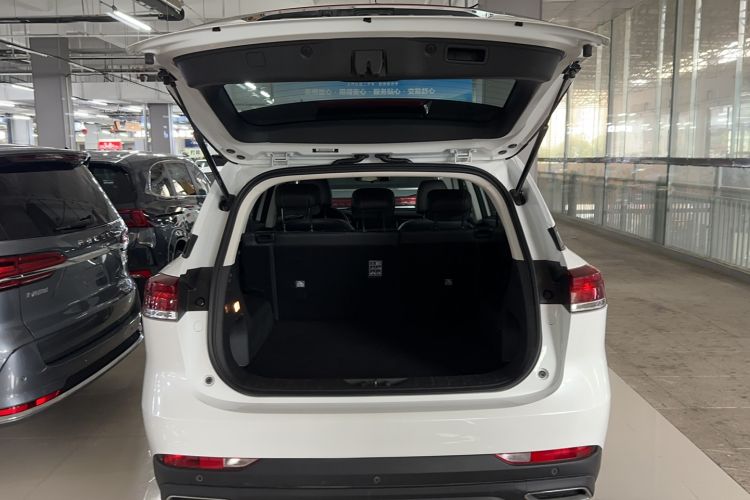 Used CHANGAN X7 PLUS 2024 1.5T Automatic Smart Enjoyment 5-Seater Trunk