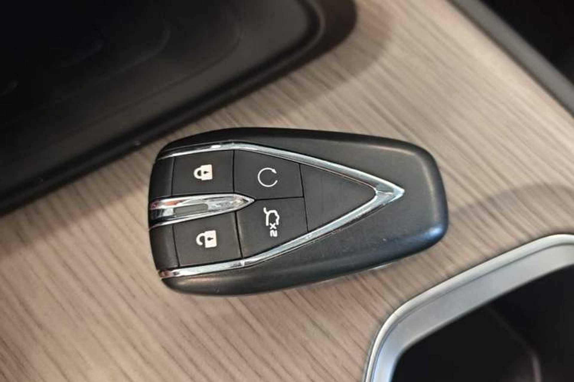 Used CHANGAN X7 PLUS 2024 1.5T Automatic Prestige 7-Seater Vehicle Key