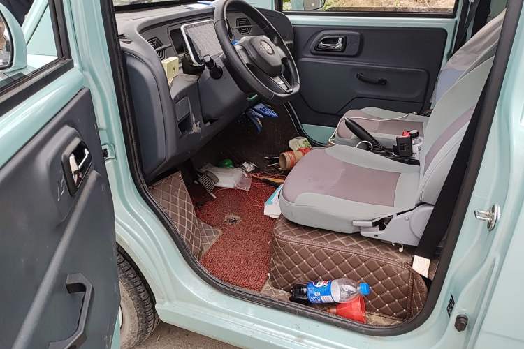 Used Chengshi 01 2021 Chuanfu Edition Single-Row Closed Cargo Van Two-Seater Single Battery Driver Seat