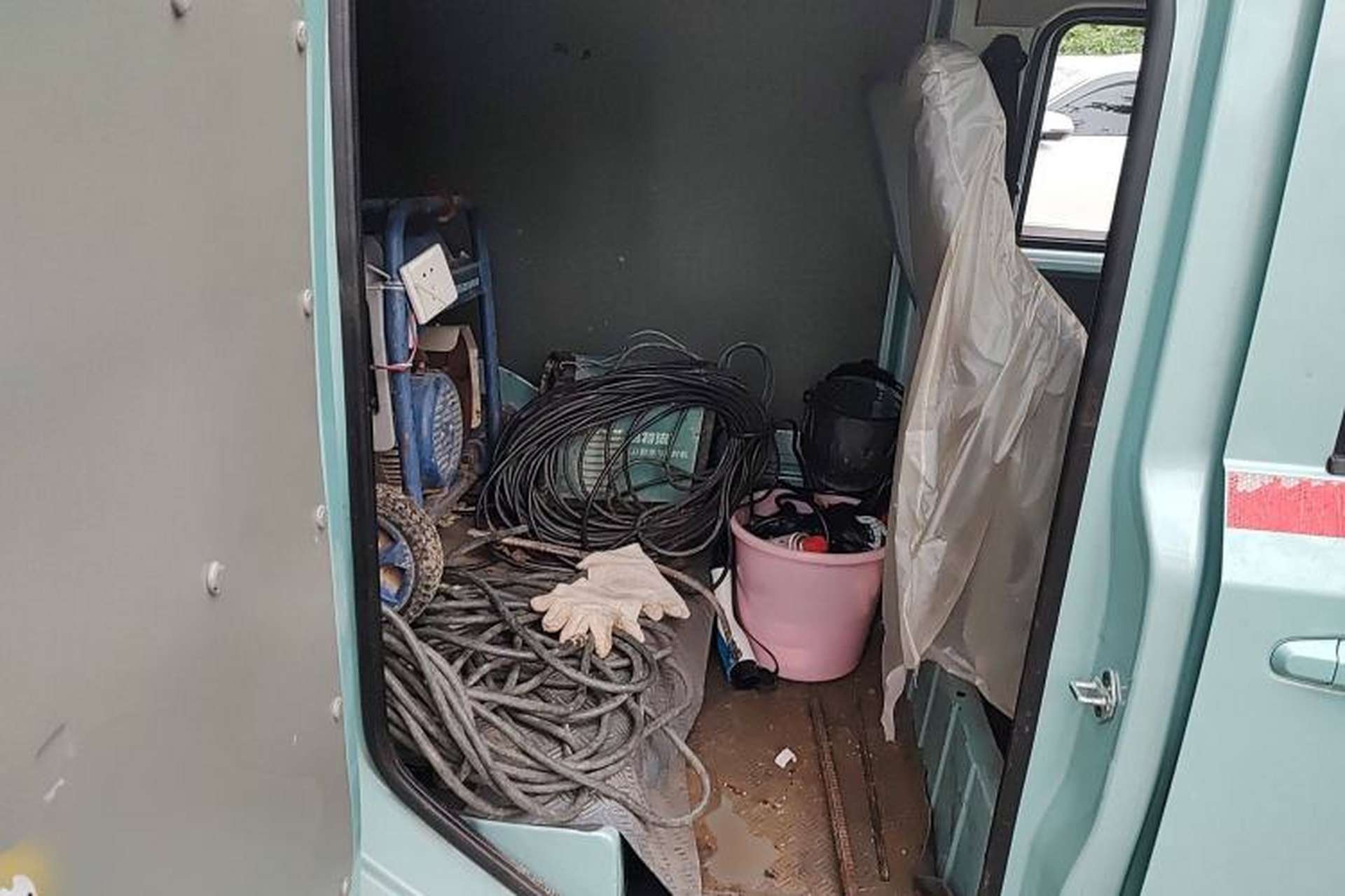 Used Chengshi 01 2021 Chuanfu Edition Single-Row Closed Cargo Van Two-Seater Single Battery Left Rear Seat