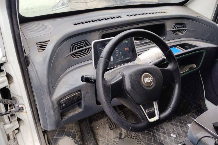 Used Chengshi 01 2021 Wealth Edition + 3.3KW Air Conditioner Single-Row Enclosed Van Two-Seater Dual Batteries Center Console
