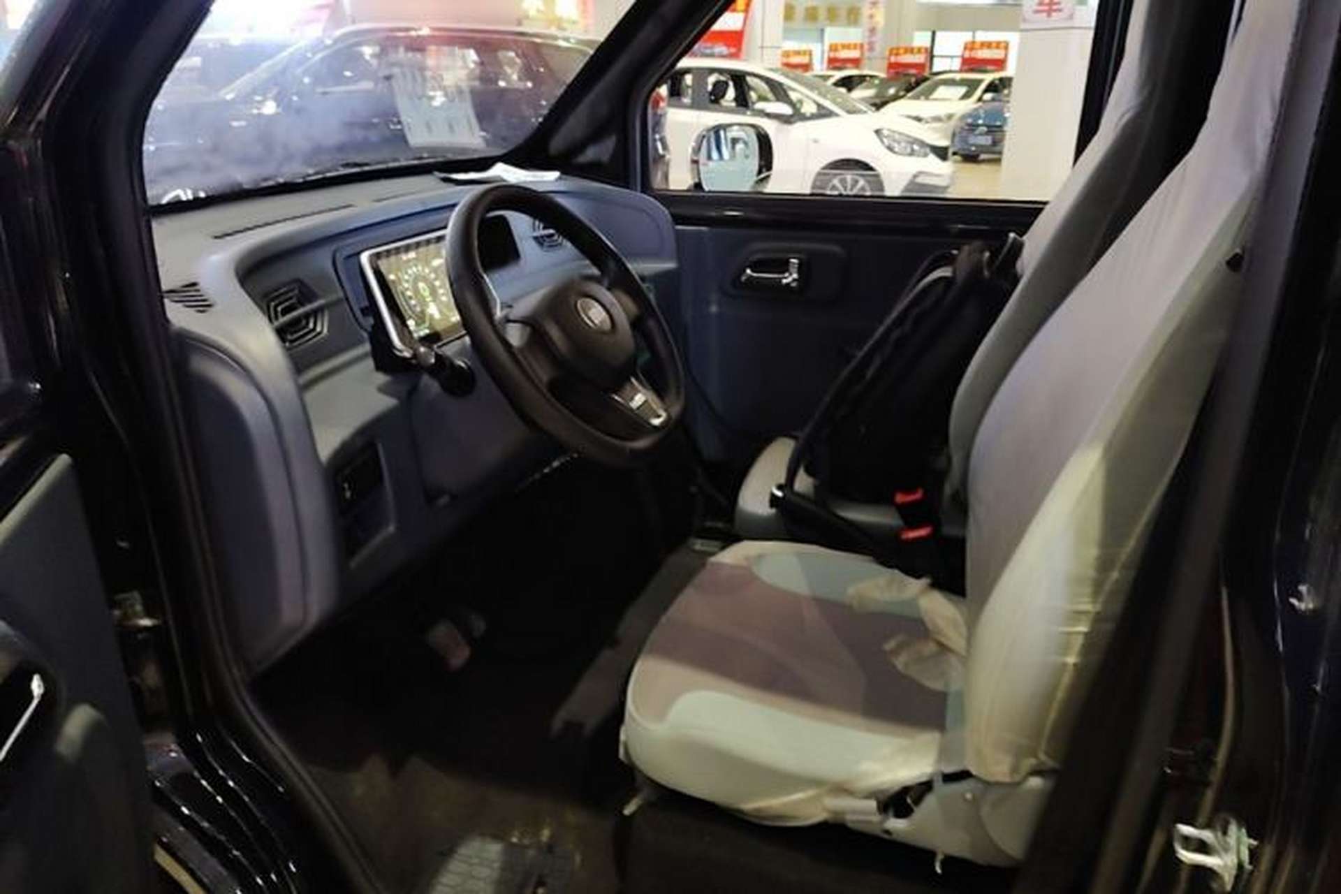 Used Chengshi 01 2021 Wealth Edition + 3.3KW Single-Row Closed Cargo Van Two-Seater Dual Batteries Driver Seat
