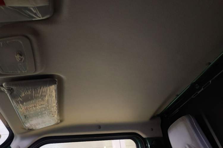 Used Chengshi 01 2021 Wealth Edition + 3.3KW Single-Row Closed Cargo Van Two-Seater Dual Batteries Headliner